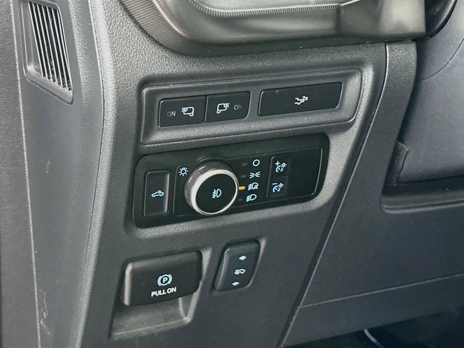 Used 2024 Ford F150 Lariat AWD/4WD image 14