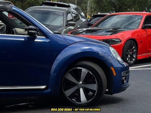 Used 2013 Volkswagen Beetle 2.0T FWD image 12