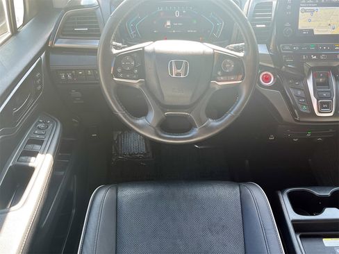 Used 2023 Honda Odyssey Elite image 23
