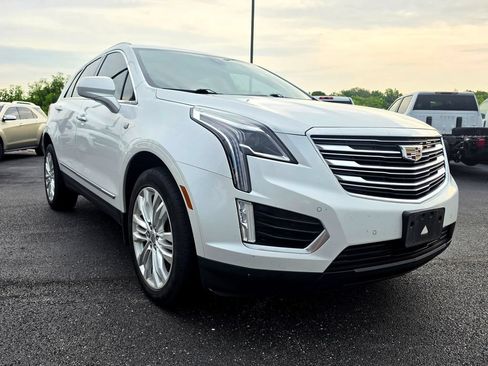 Used 2018 Cadillac XT5 Premium Luxury AWD/4WD image 11