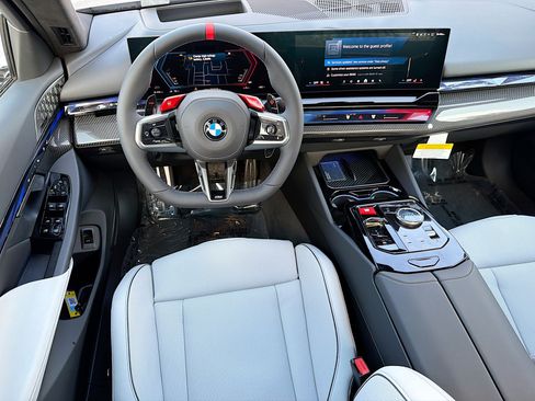 New 2027 BMW M5 w/ Carbon Package AWD/4WD image 17
