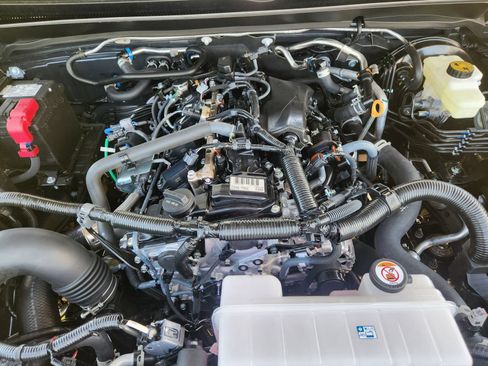 New 2026 Toyota Tacoma TRD Sport AWD/4WD image 25