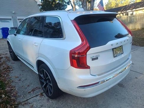Used 2024 Volvo XC90 B5 Plus image 4