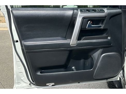 Used 2021 Toyota 4Runner SR5 Premium w/ Moonroof Package image 11