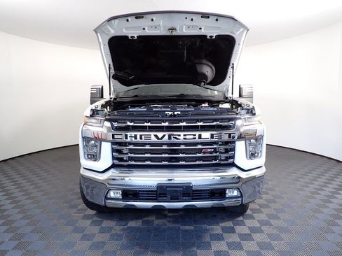 Used 2021 Chevrolet Silverado 3500 LTZ image 12