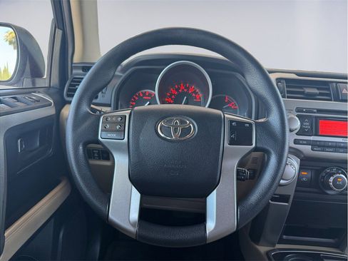 Used 2010 Toyota 4Runner SR5 RWD image 11