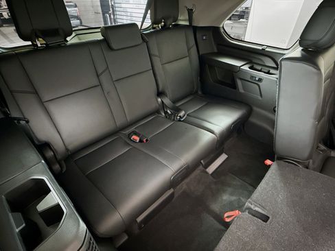 Used 2023 Toyota Sequoia Limited AWD/4WD image 25