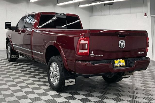 Used 2024 RAM 3500 Limited AWD/4WD image 2