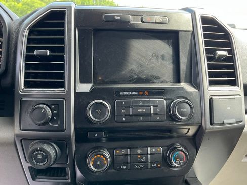 Used 2018 Ford F150 XLT w/ Equipment Group 301A Mid AWD/4WD image 21