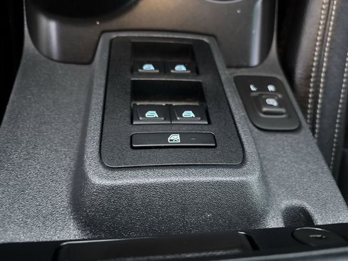 Used 2022 Ford Bronco Big Bend image 17