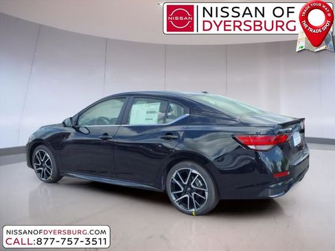 New 2025 Nissan Sentra SR image 5