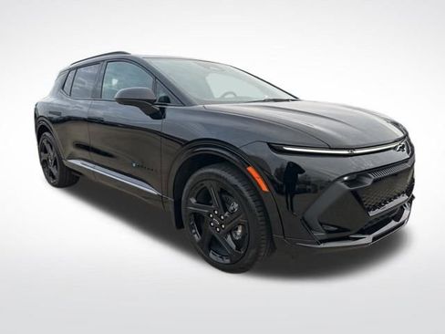 New 2026 Chevrolet Equinox EV RS image 7