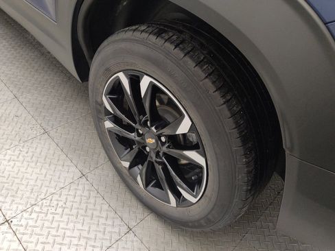 Used 2022 Chevrolet TrailBlazer LT FWD image 31