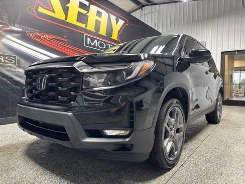 Used 2023 Honda Passport EX-L image 2