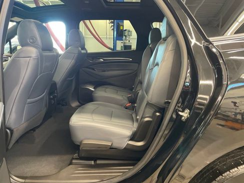 Used 2023 Buick Enclave Essence w/ Experience Buick Package AWD/4WD image 19