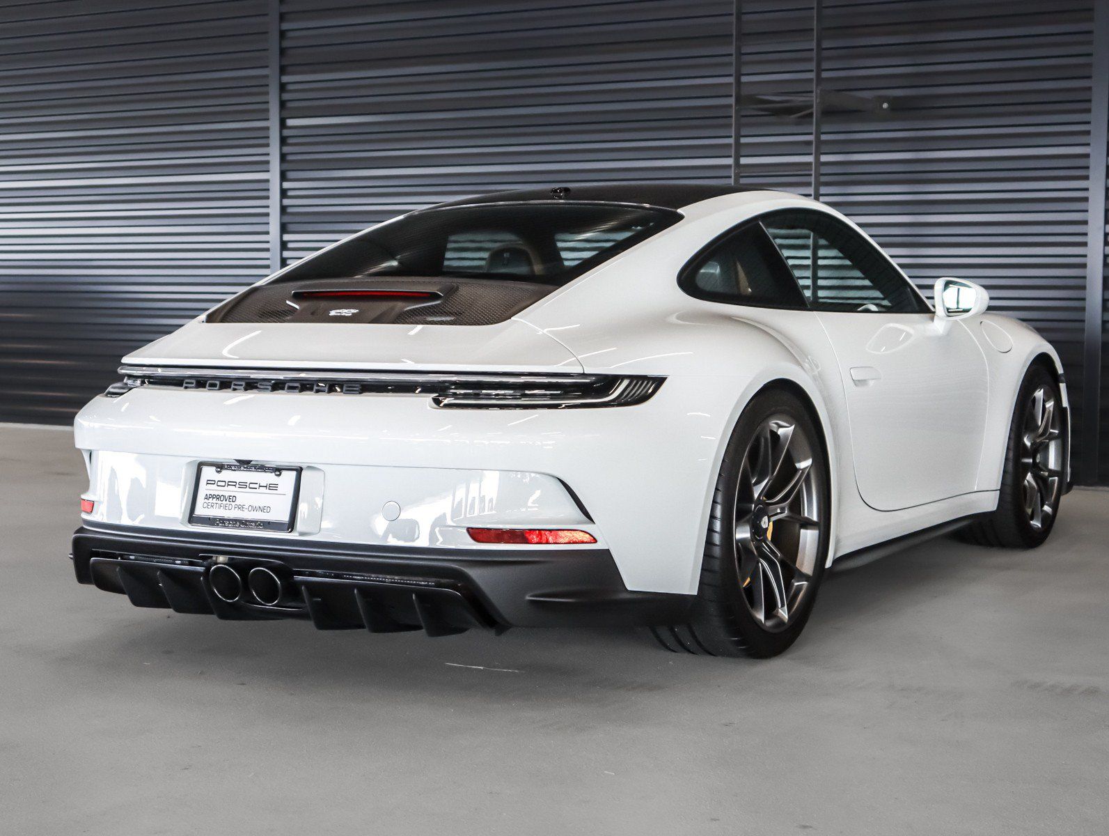 Certified 2024 Porsche 911 GT3 RWD image 10