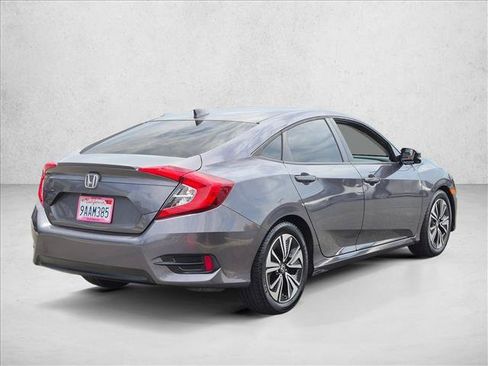 Used 2018 Honda Civic EX-L image 6