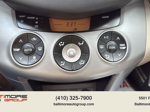 Used 2006 Toyota RAV4 Limited image 37