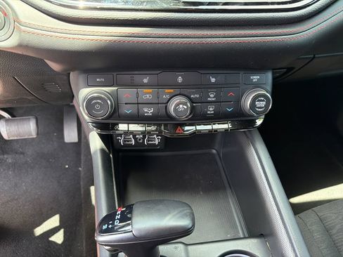 Used 2023 Dodge Durango GT AWD/4WD image 34