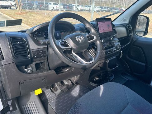 Used 2024 RAM ProMaster 3500 w/ Delivery Van Package image 30