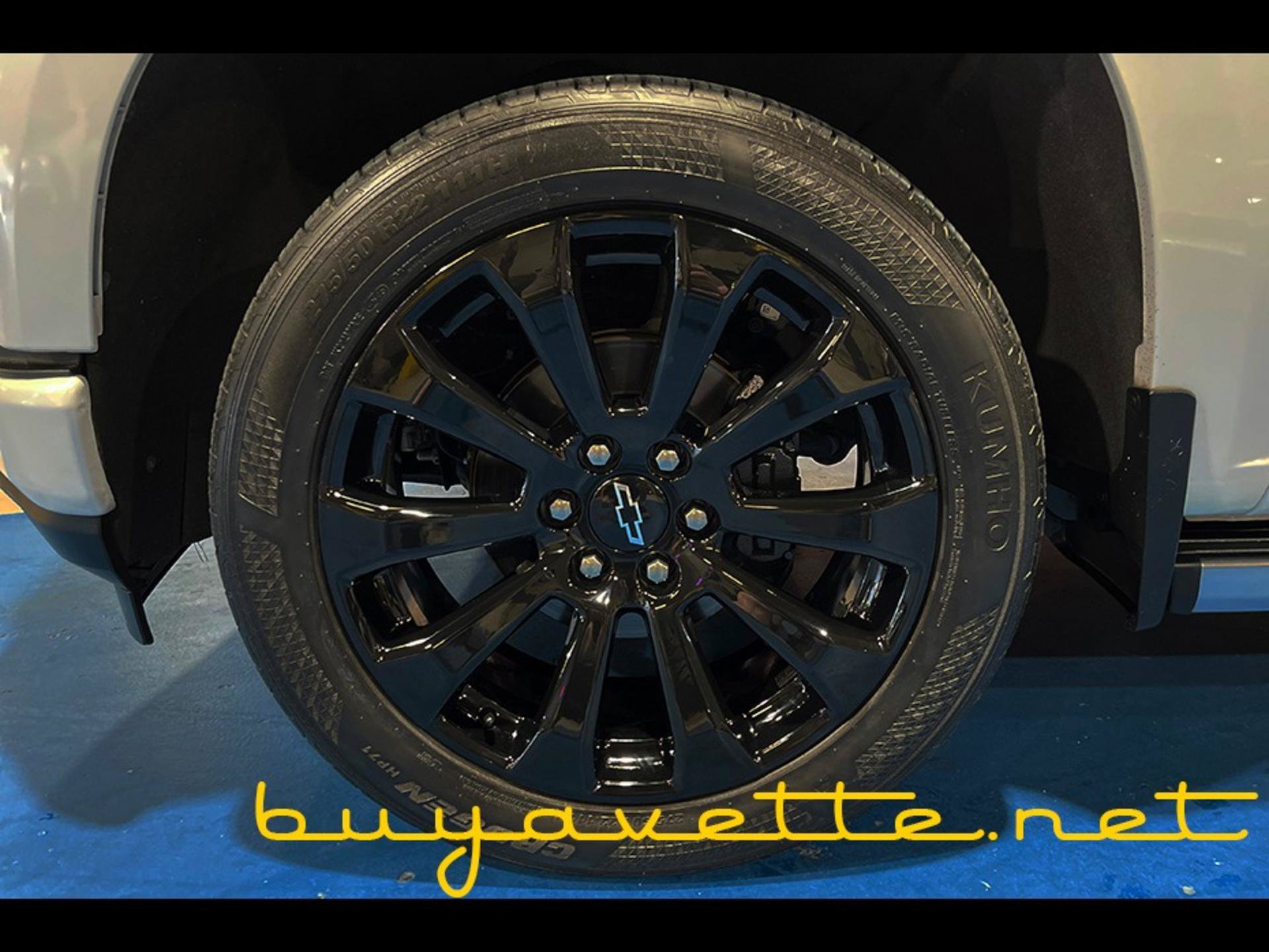 Used 2021 Chevrolet Silverado 1500 High Country w/ Safety Package II AWD/4WD image 8
