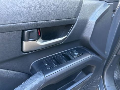 Used 2025 Toyota Tacoma TRD Off-Road image 24