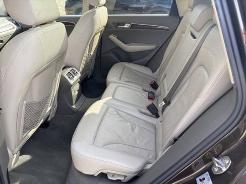 Used 2011 Audi Q5 2.0T Premium Plus image 31