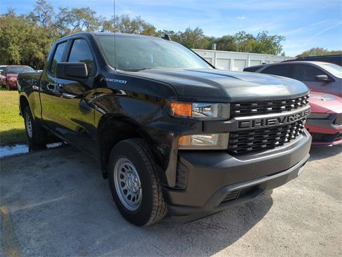 Used 2021 Chevrolet Silverado 1500 W/T image 2