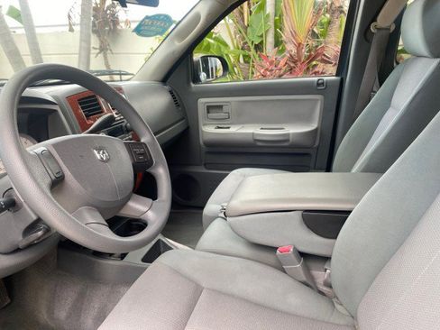 Used 2005 Dodge Dakota SLT image 46