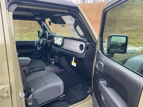 New 2026 Jeep Wrangler Unlimited Sport AWD/4WD image 27