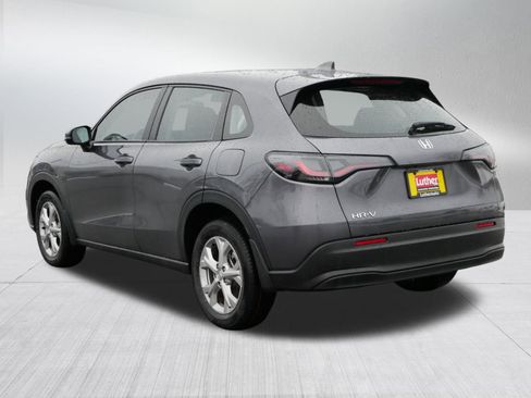 Certified 2023 Honda HR-V LX image 5