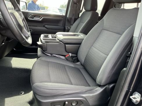 Used 2023 Chevrolet Silverado 1500 RST image 15