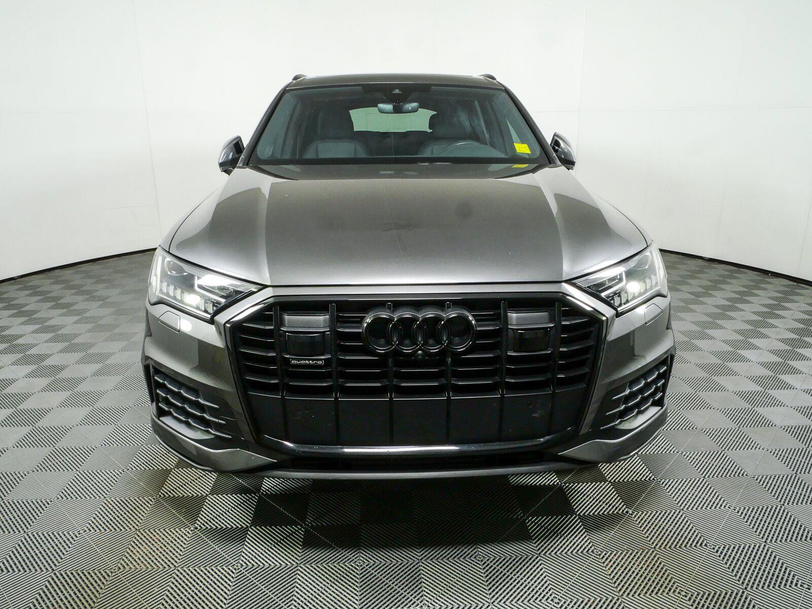Used 2023 Audi Q7 2.0T Premium Plus w/ Premium Plus Package AWD/4WD image 28