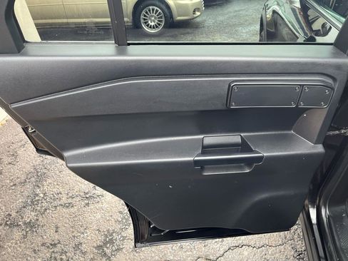 Used 2022 Ford Explorer 4WD Police Interceptor image 24