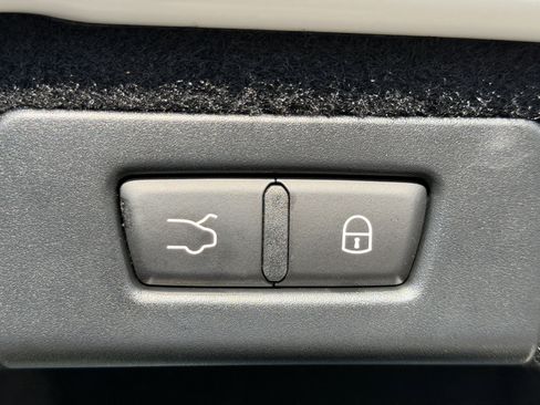 Used 2022 Maserati Quattroporte GT image 15