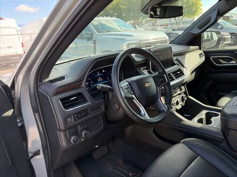 Used 2023 Chevrolet Tahoe Premier RWD image 9
