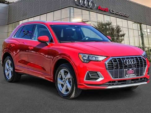 Used 2022 Audi Q3 2.0T Premium image 5