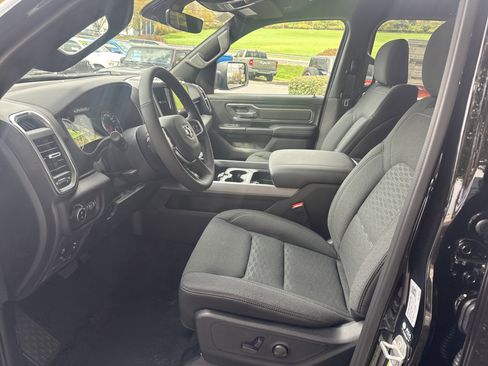 New 2026 RAM 1500 Big Horn AWD/4WD image 12