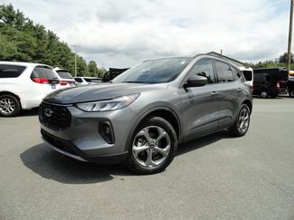 Used 2025 Ford Escape ST-Line Select AWD/4WD video 1