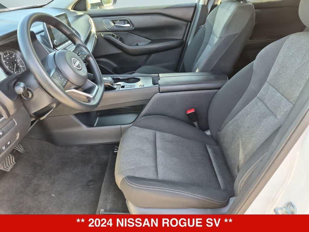 Used 2024 Nissan Rogue SV FWD image 16