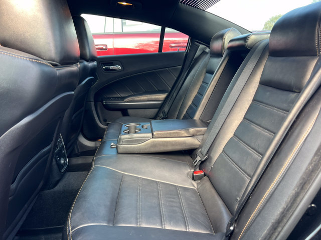 Used 2014 Dodge Charger R/T RWD image 5