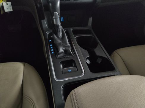 Used 2017 Ford Escape Titanium w/ Equipment Group 301A FWD image 26