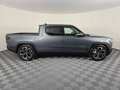 Used 2023 Rivian R1T Adventure image 6