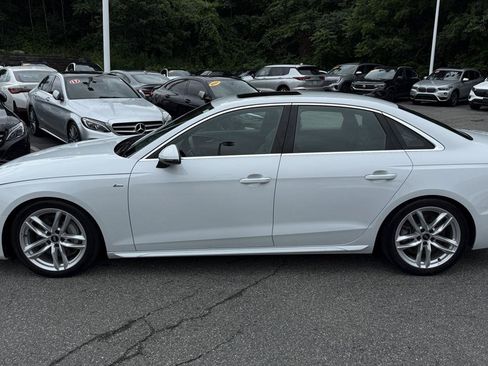 Used 2023 Audi A4 2.0T Premium w/ Convenience Package AWD/4WD image 12