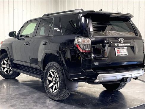 Certified 2024 Toyota 4Runner TRD Off-Road Premium AWD/4WD image 13