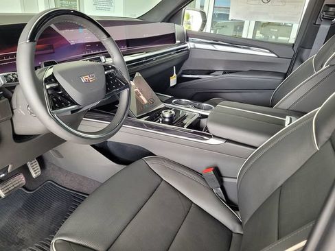 New 2026 Cadillac Escalade Sport w/ Touring Package AWD/4WD image 10