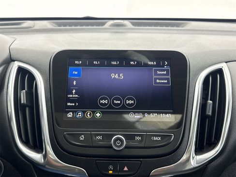 Used 2024 Chevrolet Equinox LT image 22