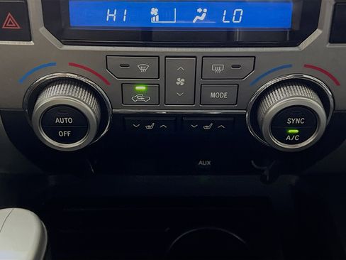 Used 2019 Toyota Tundra Limited image 25