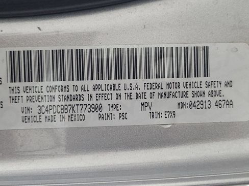 Used 2019 Dodge Journey SE w/ Premium Group FWD image 33