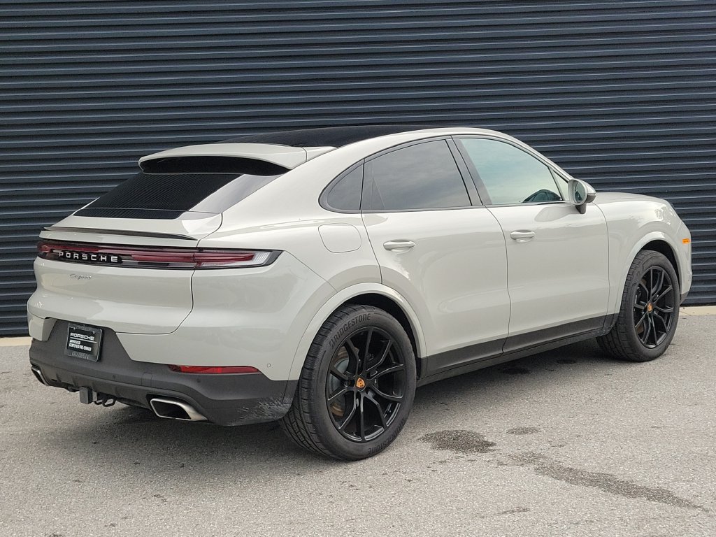 Certified 2026 Porsche Cayenne Coupe AWD/4WD image 7